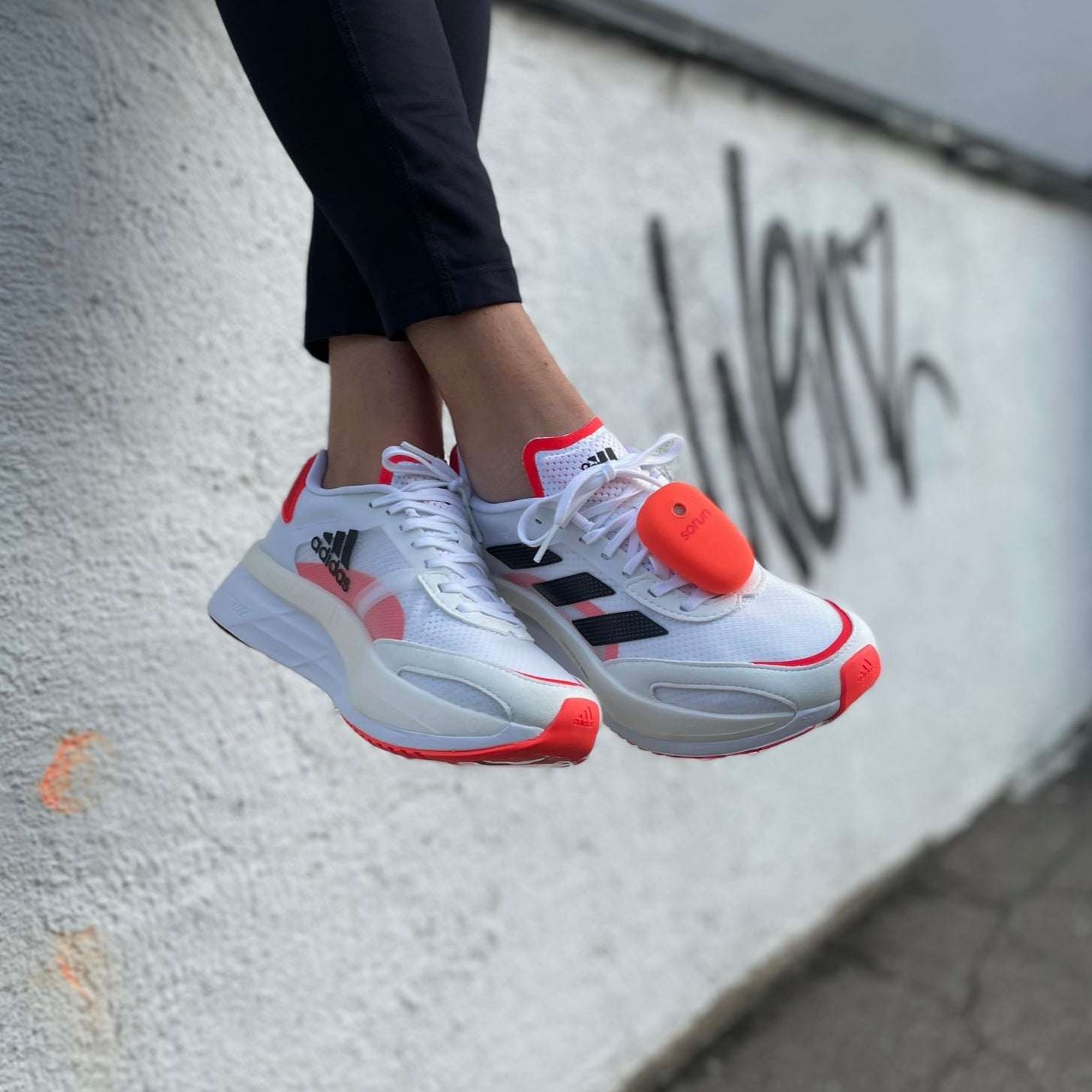 Sorun One Neon Coral - Shoe-mounted personal alarm on Adidas Adizero Boston 10 Women, Size: 38 EUR